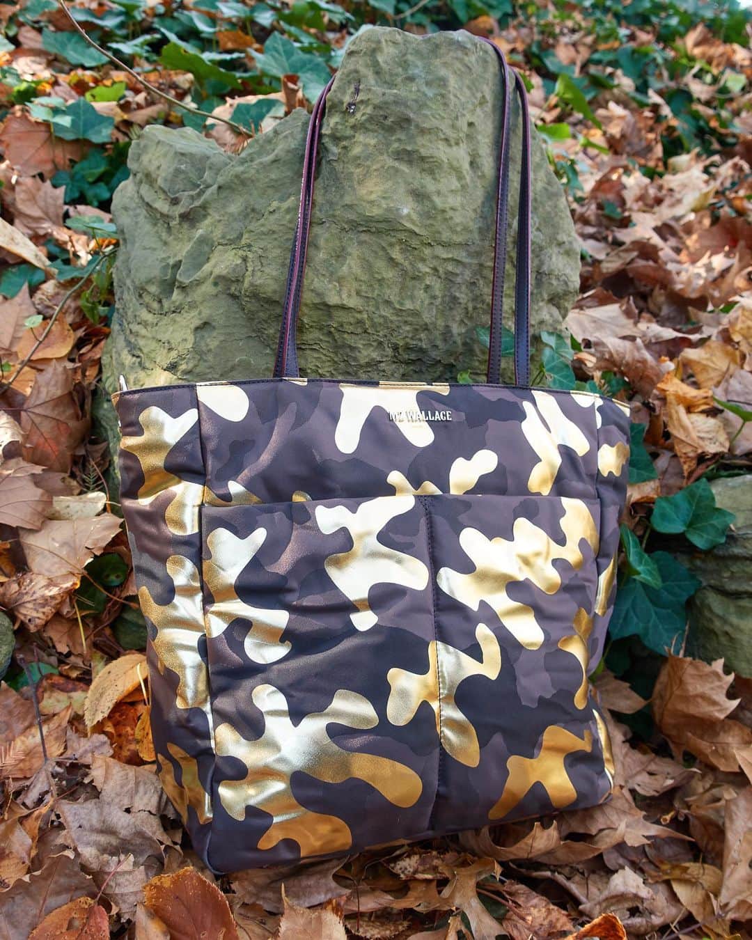 MZウォレスのインスタグラム：「GIVEAWAY! 🦃  We're continuing to say thanks to you, MZW community, with a chance to win another one of our holiday favorites — the Bowery Quatro Tote in Gold Camo. Just follow the steps below for a chance to win!  To Enter: 1. Follow @mzwallacenyc 2. Like this image 3. Tag 3 friends in the comments you’re thankful for (help us spread the gratitude)  (Contest ends 11.28, 11:59pm PST. Please refer to terms and conditions at the link in our bio. This contest is in no way endorsed by or affiliated with Instagram.)」