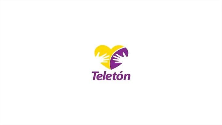 ヤネット・ガルシアのインスタグラム：「Himno del Teletón2020! 💜  Ya puedes hacer tu donativo en teleton.org  @teletonmexicooficial @choblanderos HOY POR ELLOS, MAÑANA POR NOSOTROS 🙏🏻」