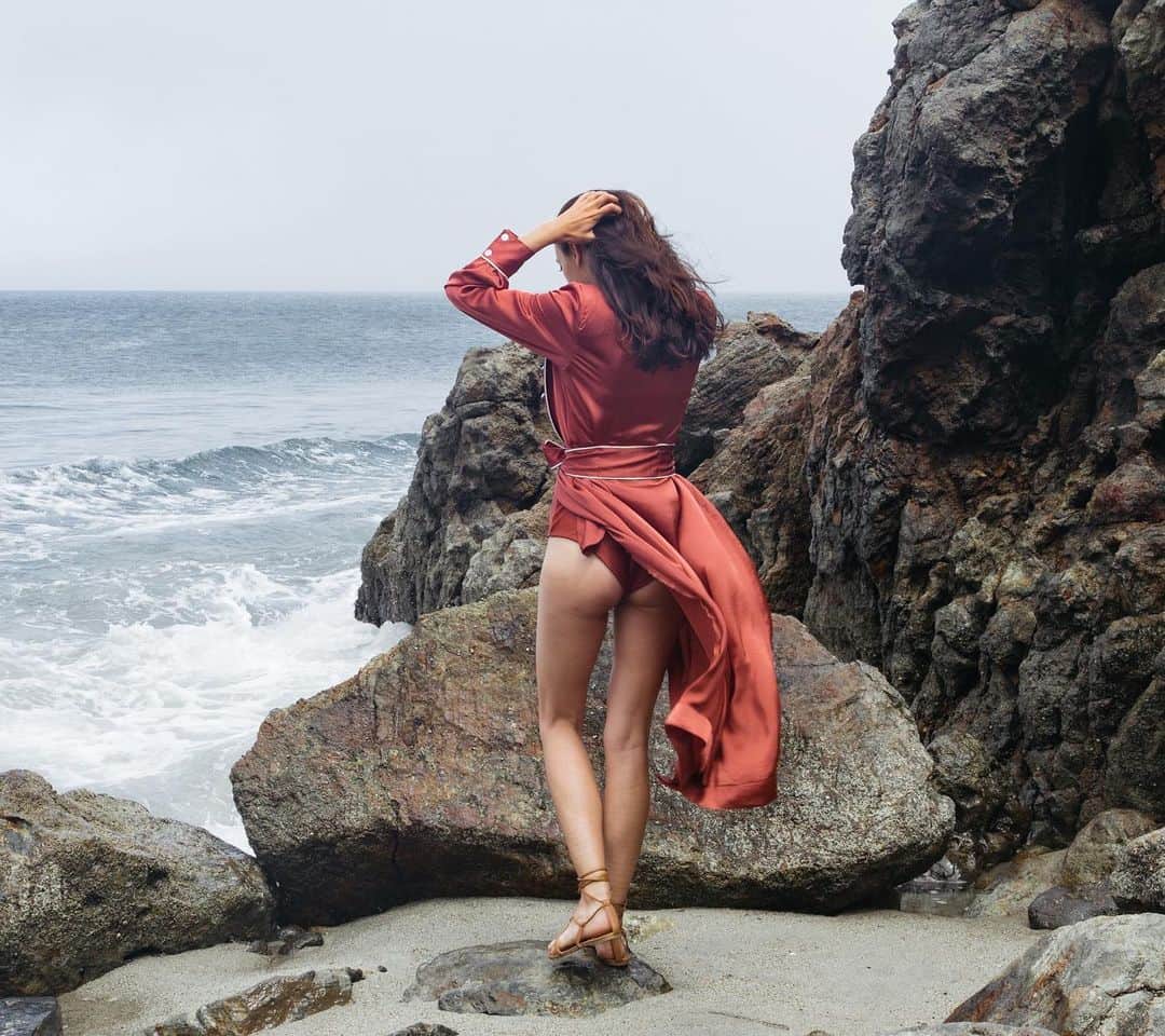 ハイディメリックのインスタグラム：「20% SITEWIDE when you use code “grateful20” HEIDIMERRICK.com #blackfridaysale」
