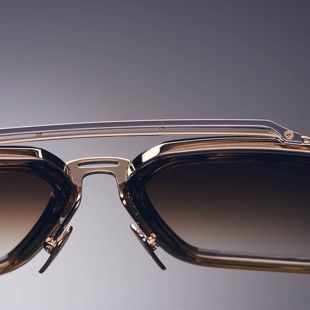 ディタのインスタグラム：「Inspired by the high-octane world of automotive vehicle design, the MACH-SEVEN abounds in subtle details including an elegant yet durable wishbone temple with a custom-forged integrated hinge. #DITA #DITAeywear #MachSeven」