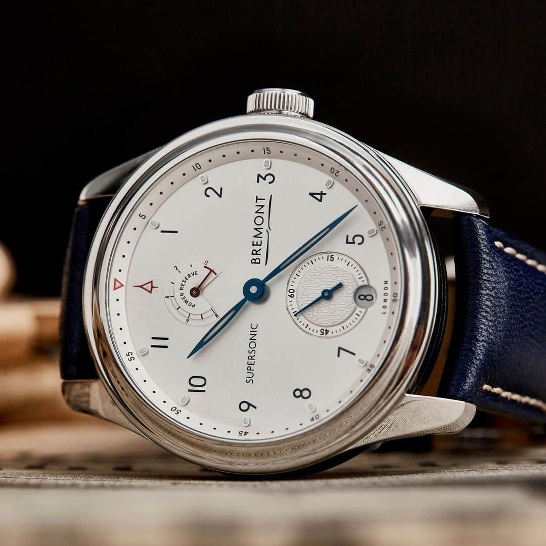 ブレモンさんのインスタグラム写真 - (ブレモンInstagram)「“The Hawking Collection is a slight divergence from some of the historic limited editions we’ve become known for at Bremont,” Co-Founder @gilesenglish comments, after nine previous Limited Edition watches that are often built around a passion for aviation or military history, for example the Codebreaker and H-4.⁠⠀ ⁠⠀ “It’s been a real honour working closely with the Hawking family on this project who founded the ‘Stephen Hawking Foundation’ which facilitates cosmological research as well as support for those who live with Motor Neurone Disease; part of the proceeds from these watches will be going directly to the charity.”⁠⠀ ⁠⠀ Tap our LinkInBio to watch the full video explaining Bremont's connection to the Stephen Hawking Foundation.⁠⠀ ⁠⠀ #bremont #bremontwatches #stephenhawking #hawking #hawkingfoundation #nationalastronomyweek #astronomyweek #astronomyweek2020 #classicwatch #luxurywatch #vintage」11月26日 2時25分 - bremontwatches