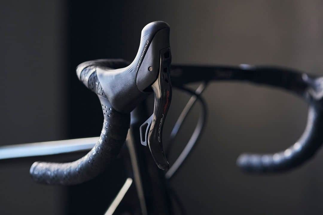 カンパニョーロさんのインスタグラム写真 - (カンパニョーロInstagram)「A dream bike - The Gavia Zoncolan. Norwegian designed elegance equipped with Campagnolo Super Record EPS and Bora WTO wheels, what do you think?  #Campagnolo #GaviaBikes #GaviaZoncolan #DreamBike」11月26日 3時16分 - campagnolosrl