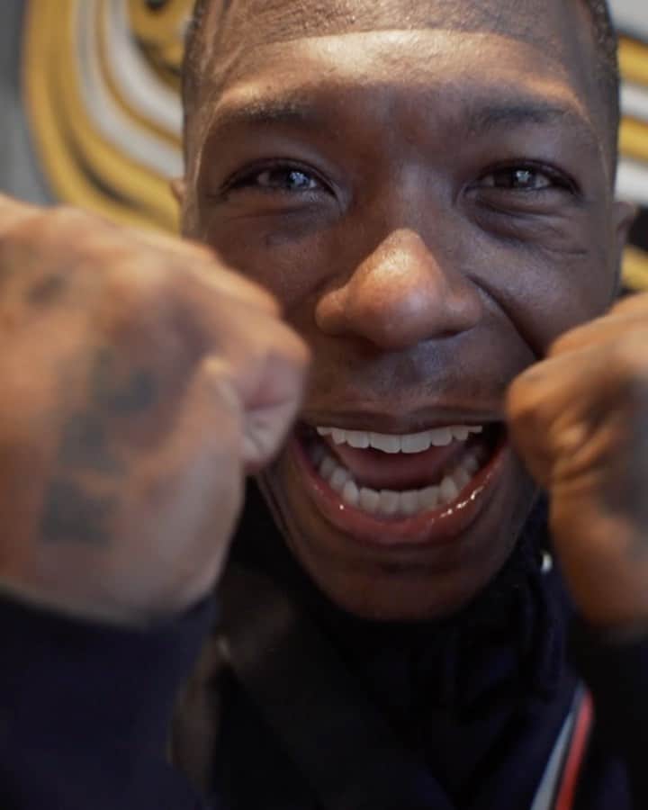 ネイト・ロビンソンのインスタグラム：「Gotta let the hands go! See you on Nov 28 9 pm et #jakevsnate #TysonJones @triller」
