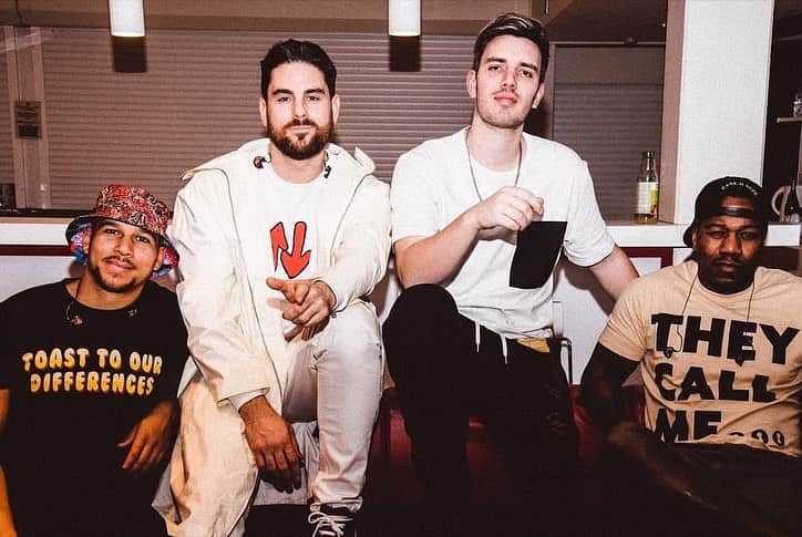 のインスタグラム：「One from the archives - us with @netskyofficial before a show last year. Hope you've been enjoying 'Blend', the track we did together. The official video for it is out now feat. @afronautzu - link in stories 🎥  📸 @vanheefrancis」