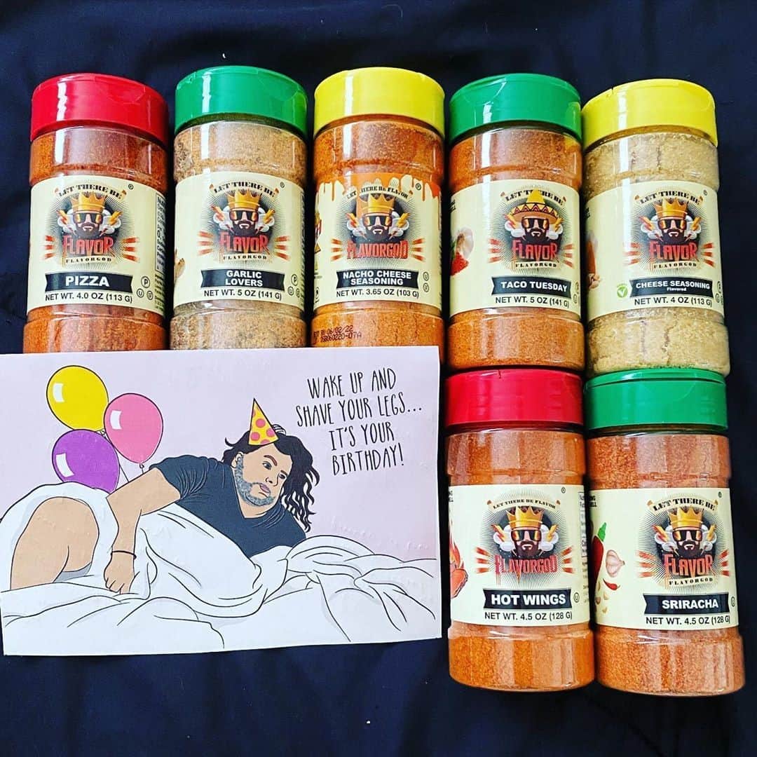 Flavorgod Seasoningsさんのインスタグラム写真 - (Flavorgod SeasoningsInstagram)「@aprilkitchenette with the awesome Bday Gift!! 😁⁠ -⁠ Build Your Own Flavor Bundle!⁠ Click the link in my bio @flavorgod ✅www.flavorgod.com⁠ -⁠ FlavorGod Seasonings:⁠ 🌿Made Fresh⁠ ☀️Gluten free⁠ 🥑Paleo⁠ ☀️KOSHER⁠ 🌊Low salt⁠ ⚡️NO MSG⁠ 🚫NO SOY⁠ ⏰Shelf life is 24 months⁠ -⁠ #food #foodie #flavorgod #seasonings #glutenfree #mealprep #seasonings #breakfast #lunch #dinner #yummy #delicious #foodporn」11月26日 5時08分 - flavorgod