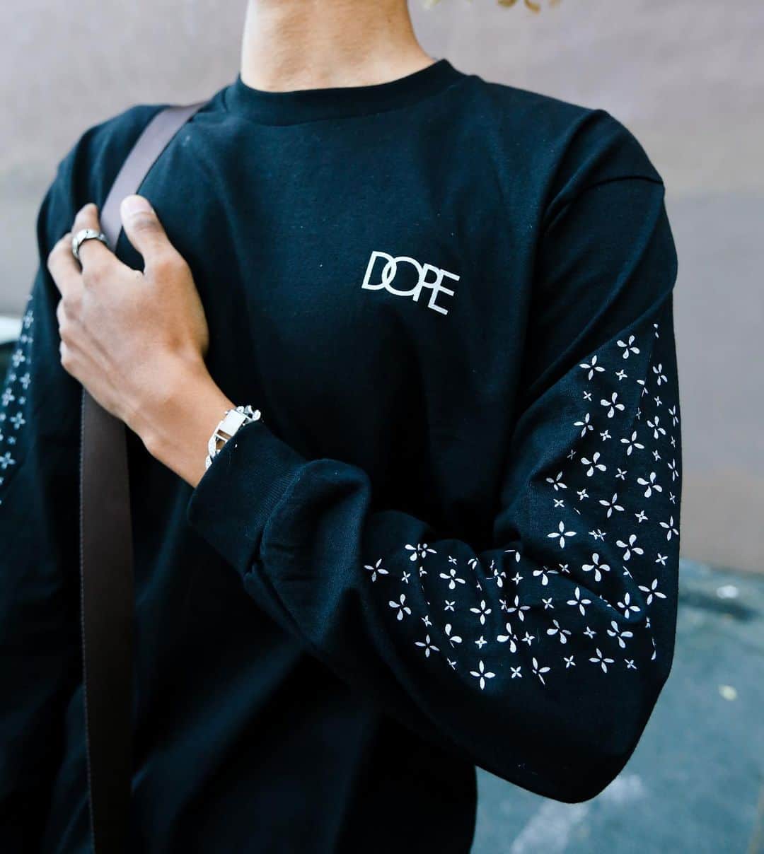 DOPEのインスタグラム：「Blood, Sweat, & Tears LS Tee 🔥」