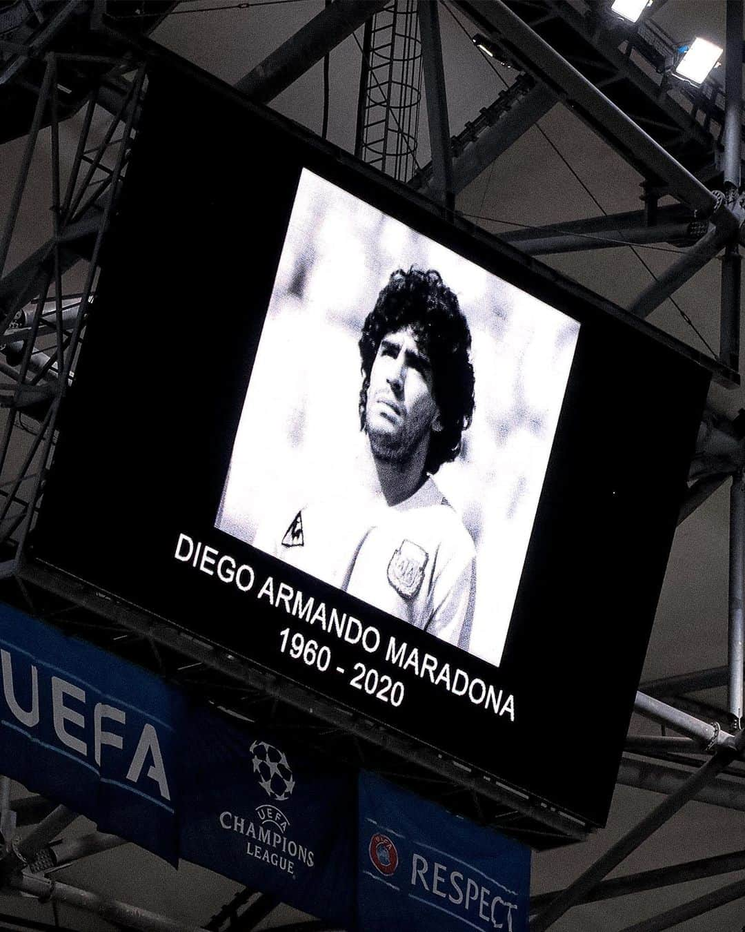 オリンピック・マルセイユさんのインスタグラム写真 - (オリンピック・マルセイユInstagram)「𝗘𝘁𝗲𝗿𝗻𝗼 - Diego Armando Maradona」11月26日 5時28分 - olympiquedemarseille