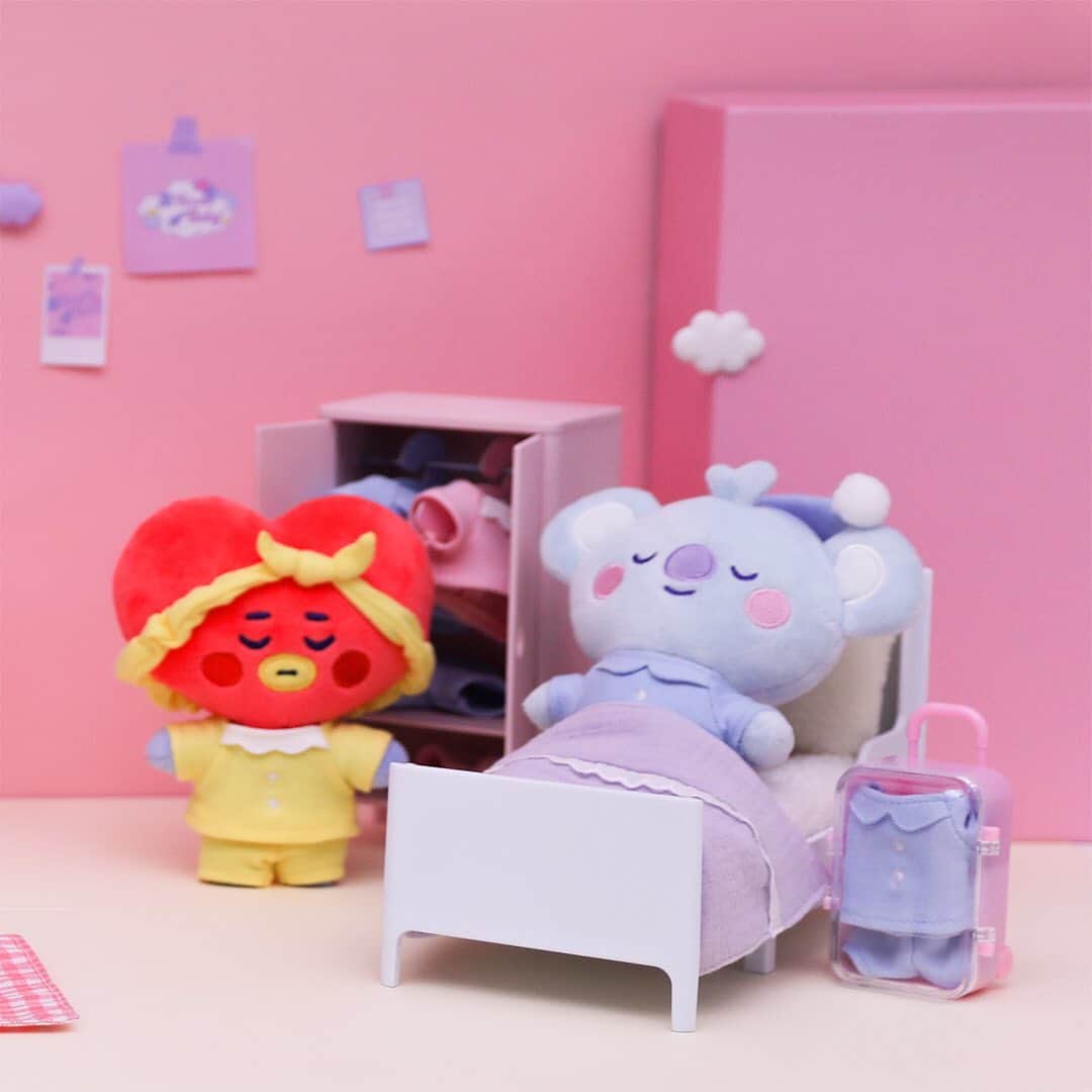 BT21 Stars of tomorrow, UNIVERSTAR!さんのインスタグラム写真 - (BT21 Stars of tomorrow, UNIVERSTAR!Instagram)「A peek inside the REAL lives of BT21 BABY!  At-home looks and sleeping habits exposed. 😴  ✔️Korea 11.26. 7PM KST 👉Link in bio  ✔️Global Stores Coming soon  #BT21 #BT21BABY #reveal #naturalglam #sleepinghabits #pajama #stayathome」11月26日 15時37分 - bt21_official