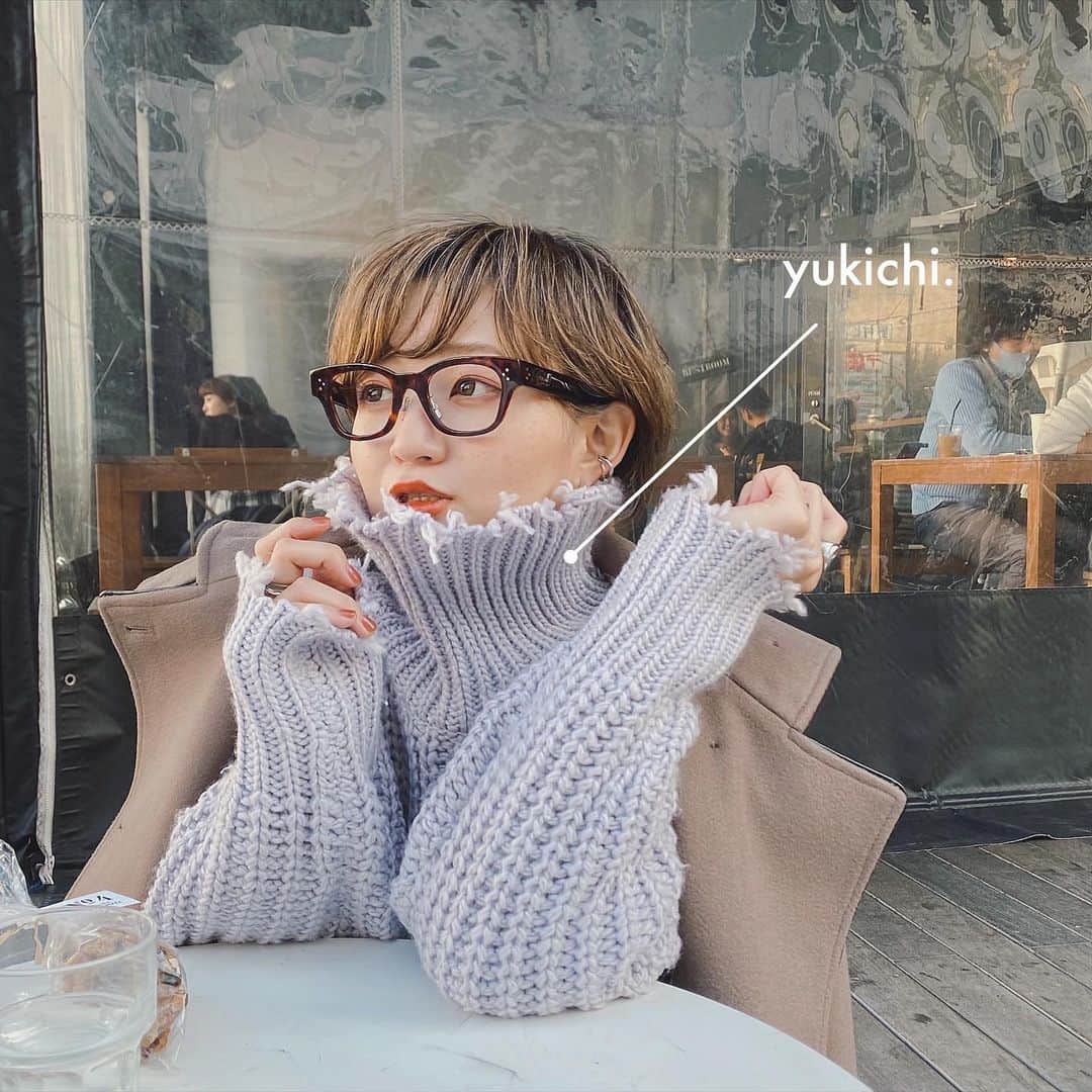 yukichi_yukiさんのインスタグラム写真 - (yukichi_yukiInstagram)「いつもの私の写真だと思ってスルーしないで最後までスクロールしてね！👶🏻  美人出てくるから！  今日は @yukichi._official の新作ニット、通称holiday knitでおでかけしたよ♡♡ 予想以上に外で着たらテンション上がったし、ケパケパがたまらなく可愛かった… パープルも派手になりすぎなくていい色じゃない？ アウターはモカなんだけど、相性良すぎて🥰  美女と美味しいご飯…みたされたぁ😌✨  knit, coat: @yukichi._official #yukichidot #yukichi_official #ユキチ  #カフェ巡り #カフェスタグラム #No4#市ヶ谷#麹町#フレンチトースト#カフェご飯  #ゆきちゆき #ゆきちふく」11月26日 16時14分 - yukichi_yuki