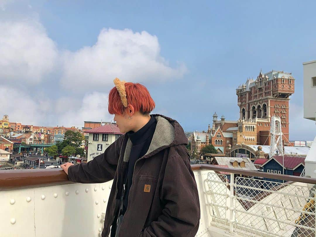 タクさんのインスタグラム写真 - (タクInstagram)「BirthdayDisney21🐭 21歳も元気に頑張ります💪  #Disney #disneysea  #誕生日ディズニー」11月26日 16時14分 - accidenters.taku