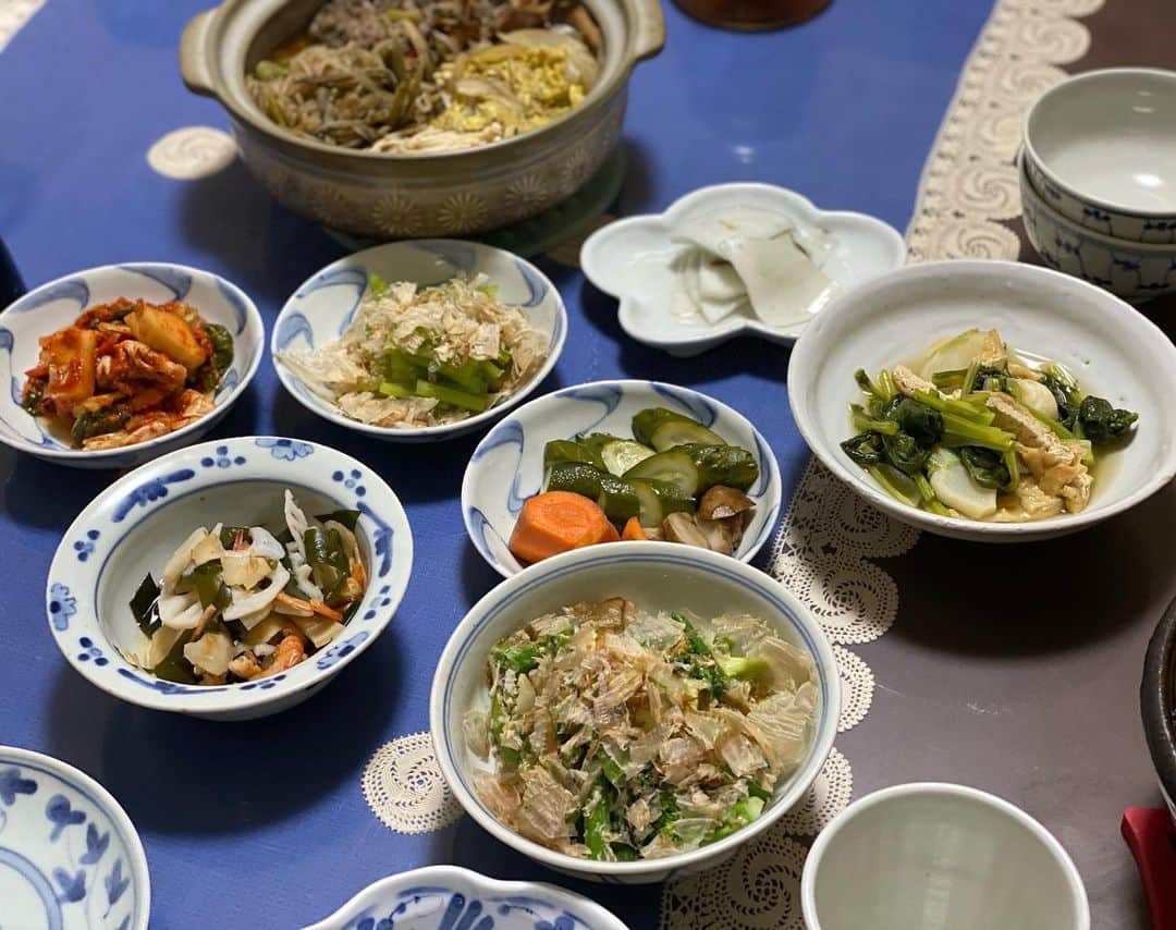 のインスタグラム：「ママ宅で夕食 滋味溢れるおばんざいたち🙏」