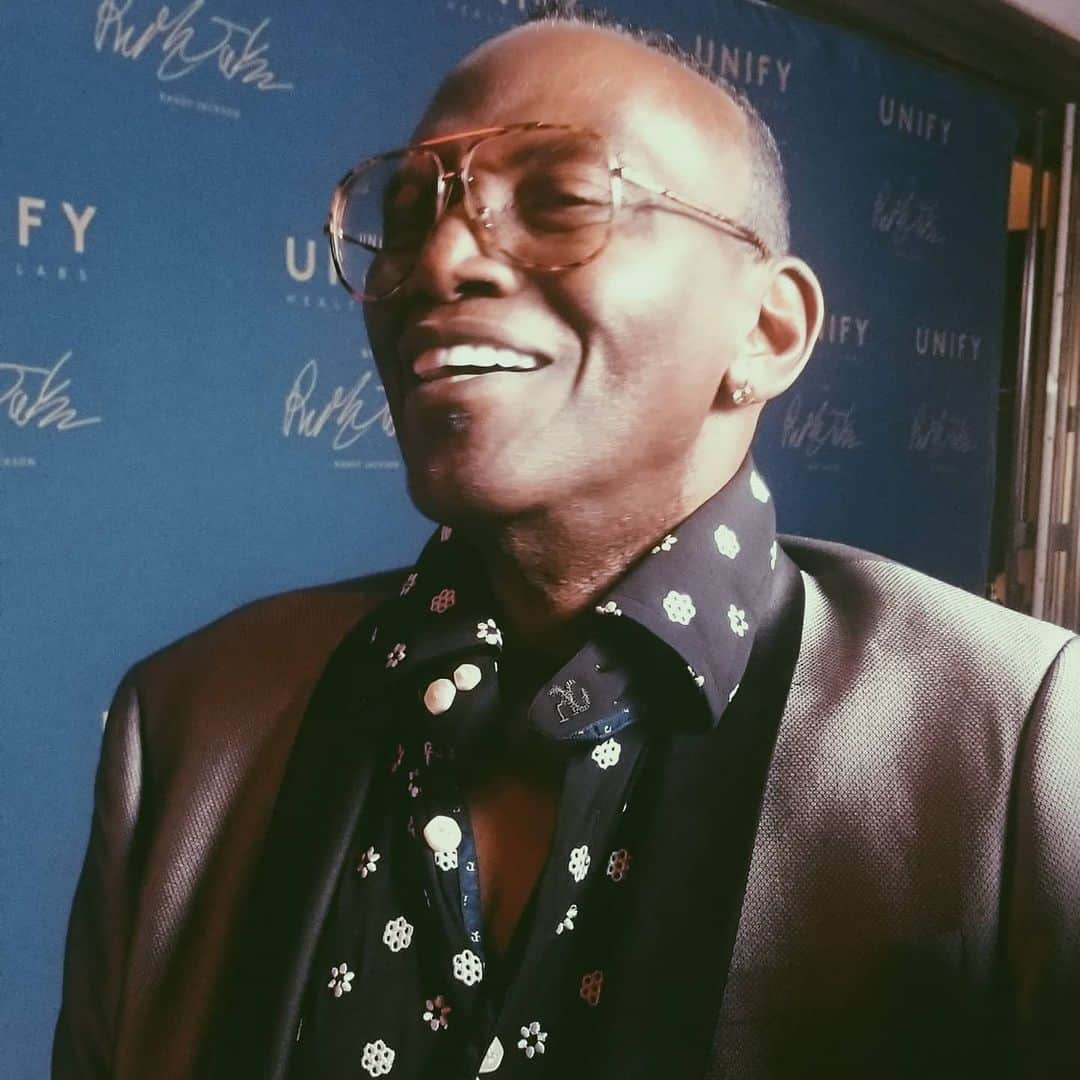ランディ・ジャクソンのインスタグラム：「A year ago we celebrated @unifyhealthlabs 🌀 surrounded by many friends, family, and colleagues! Thank you again to the @waldorfbevhills for hosting such an incredible event! Much love to my brother @craig @goldenhippo 🙏🏾💯 here's to many more celebrations in the future 🤞🏾🌌」