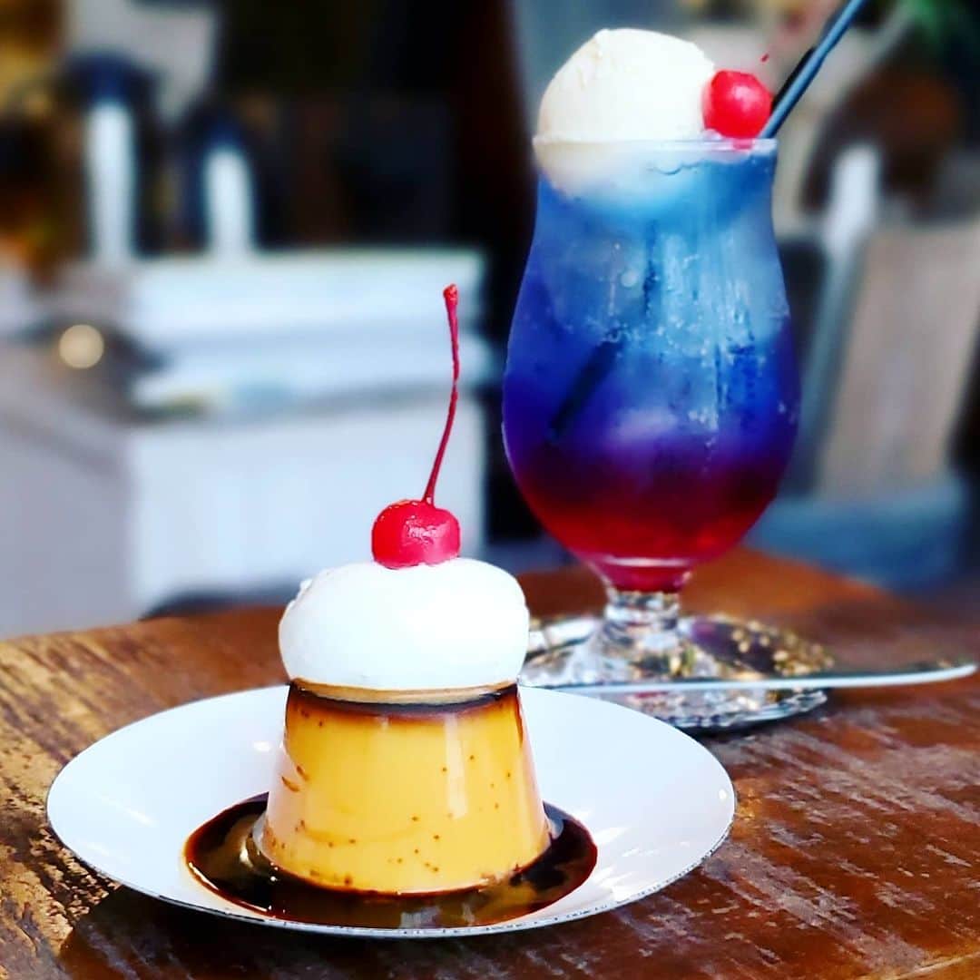 ミスター黒猫（黒猫仙人）のグルメインスタ