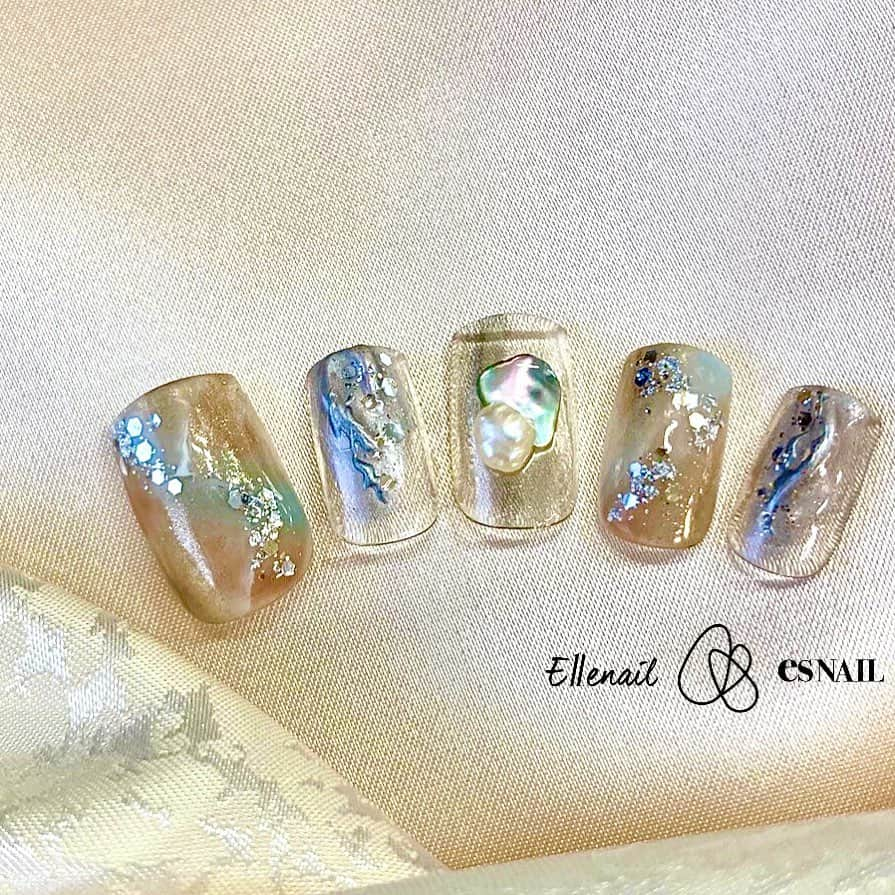 esNAILさんのインスタグラム写真 - (esNAILInstagram)「OF2011-56 . marble✨ . . .  @ellenail_shibuya @ellenail_shinjuku  @esnail_kichijoji  @esnail_omiya  @esnail_nagoya  @esnail_osaka  @esnail_fukuoka  #nail#nails#nailart#naildesign#esnail#ellenail_shibuya#gelnail#ネイル#ジェルネイル#elleネイル#esネイル#ネイルデザイン#美甲#네일아트 #tokyo#shibuya#newnail#渋谷店#新宿店#吉祥寺店#大宮店#名古屋店#大阪店#福岡店#天然石ネイル#シェルネイル#パールネイル」11月26日 9時09分 - esnail_japan