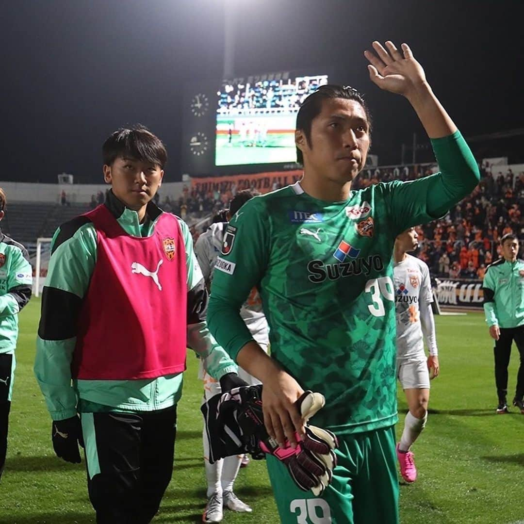 大久保択生さんのインスタグラム写真 - (大久保択生Instagram)「vs横浜ＦＣ  ＋3🔥  応援ありがとうございました！  #清水エスパルス #spulse  #横浜ＦＣ #大久保択生」11月26日 10時42分 - takuookubo01