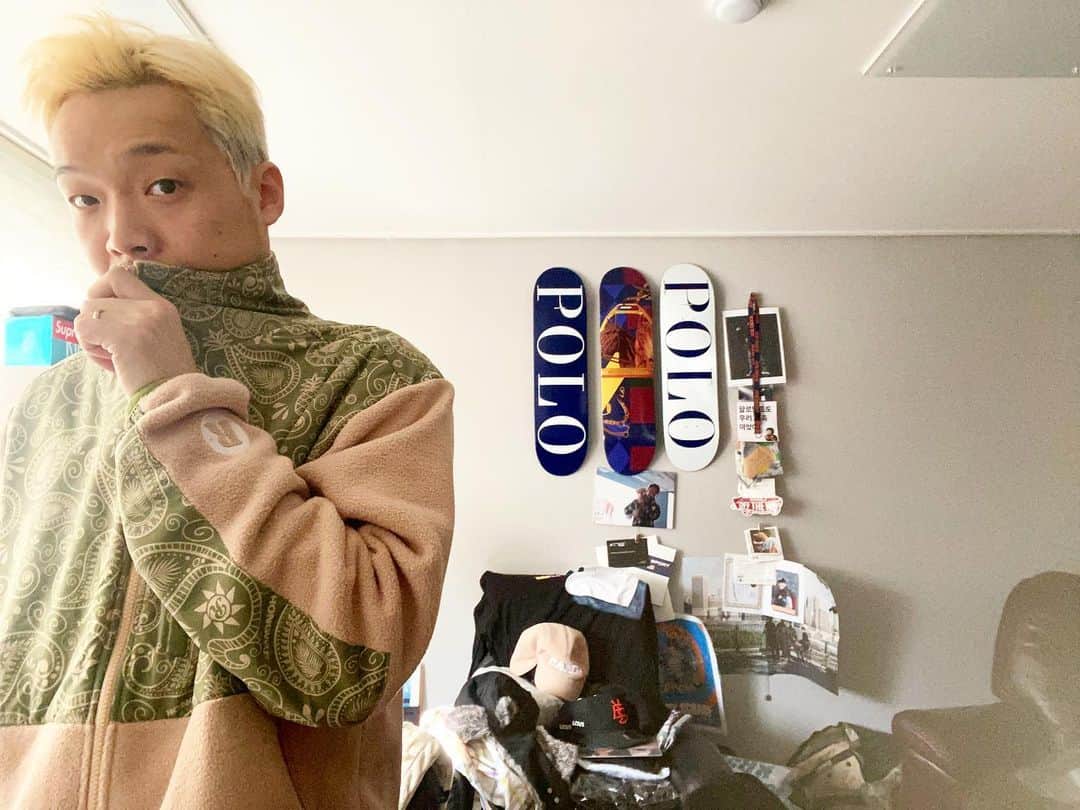 Paloaltoのインスタグラム：「저번 주말에 보지못한 스탠드업 코미디와 취소됐던 등산이 자꾸 아른거린다..」