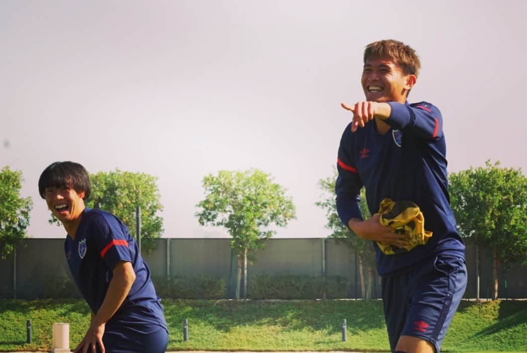 FC東京オフィシャルグッズさんのインスタグラム写真 - (FC東京オフィシャルグッズInstagram)「🔵🇯🇵🗼🔴 #ACL2020 #TRAININGPHOTO  💪💪💪🔵🔴 @fctokyoofficial  #絶対突破 #acl #Qatar #FC東京 #fctokyo #tokyo」11月26日 11時20分 - fctokyoofficial