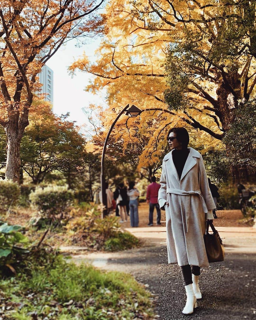 来夏のインスタグラム：「#🍂 いつも夏がすぎると 暖かいところ求めてたけど こんなに秋が涼しく気持ちいものなんだと 再認識した2020🍁  @imme_official_  始めてみた🥸  #ママコーデ  #outfit #autumn #2020 #ImMe」