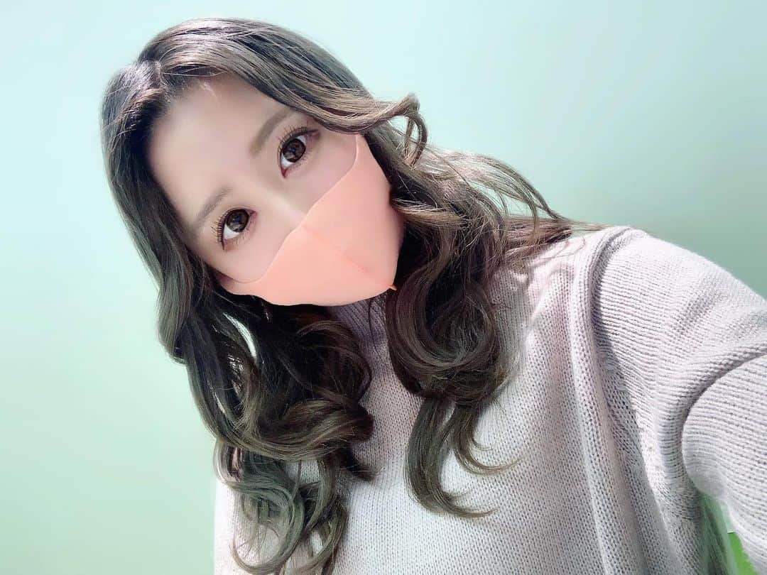 夢見照うたのインスタグラム：「마스크😷」