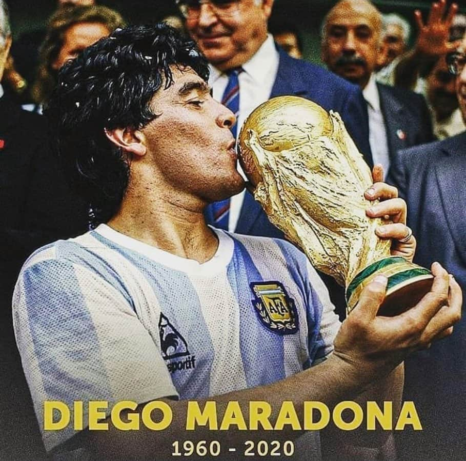 イ・ギュヒョンさんのインスタグラム写真 - (イ・ギュヒョンInstagram)「#maradona #legend #rip」11月26日 11時55分 - 290_83