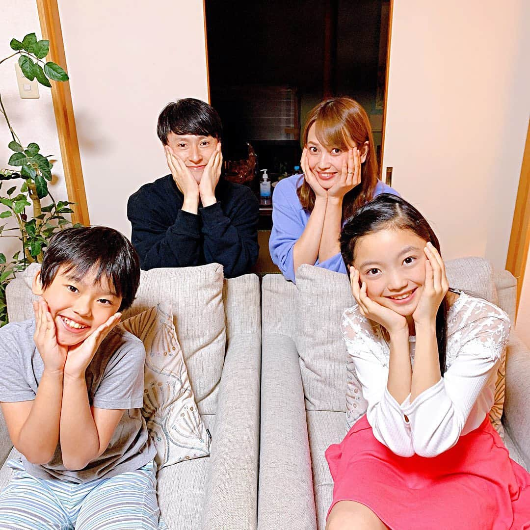 植田麻友美さんのインスタグラム写真 - (植田麻友美Instagram)「日本テレビ「ザ!世界仰天ニュース」 芸能人に実際起きた事件 2時間スペシャル 12/1(火)21:00～22:54 https://www.ntv.co.jp/gyoten/  【フリーアナウンサー】地獄の正座観測の再現に亀井京子さん役として出てまーす！  肩幅広いから肩幅広子ってあだ名になりました🤪🤪  みてくださーい！ #仰天ニュース #亀井京子さん」11月26日 12時03分 - ue_mayutaro