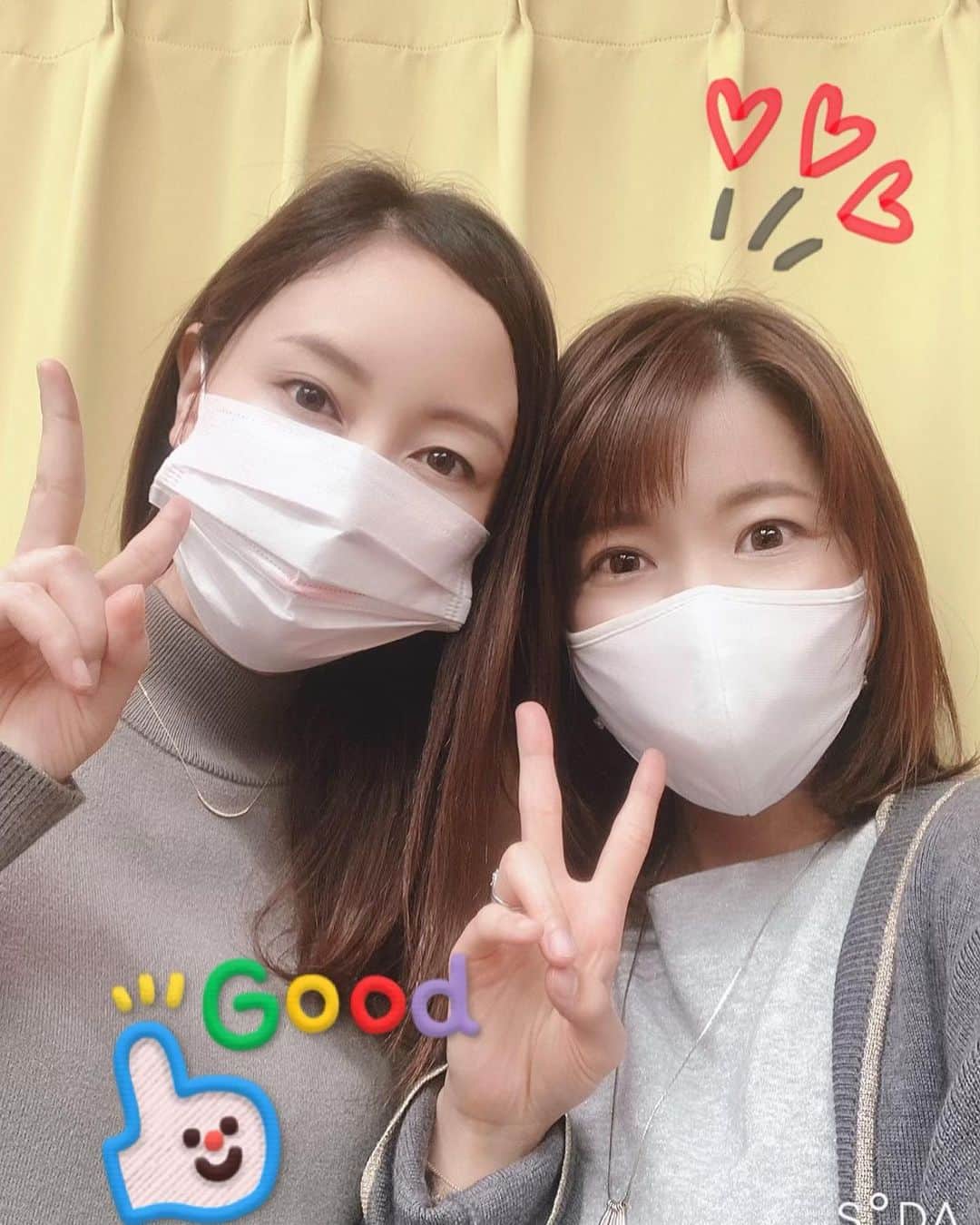 室照美のインスタグラム：「久々に会えた❣️相方の #小林奈々絵 ちゃん 走れ！あっての #照美と奈々絵 リスナーさんとたくさん会う事ができて幸せな私たちです。  まずは、私、室照美が28(土)AM3:00〜5:00 #文化放送 で復活生放送の #走れ歌謡曲 元・スィスィスィートな水曜日パーソナリティ #室照美 の思い出をぜひメールでお待ちしています。寂しさも思い出も、リスナーさんと一緒に噛みしめたいです✨✨✨→ hashire@joqr.net 奈々絵ちゃんは12/9に復活生放送です！！  #joqr #ラジオパーソナリティ #室照美 #フリーアナウンサー #元文化放送アナウンサー #52年間 #感謝」