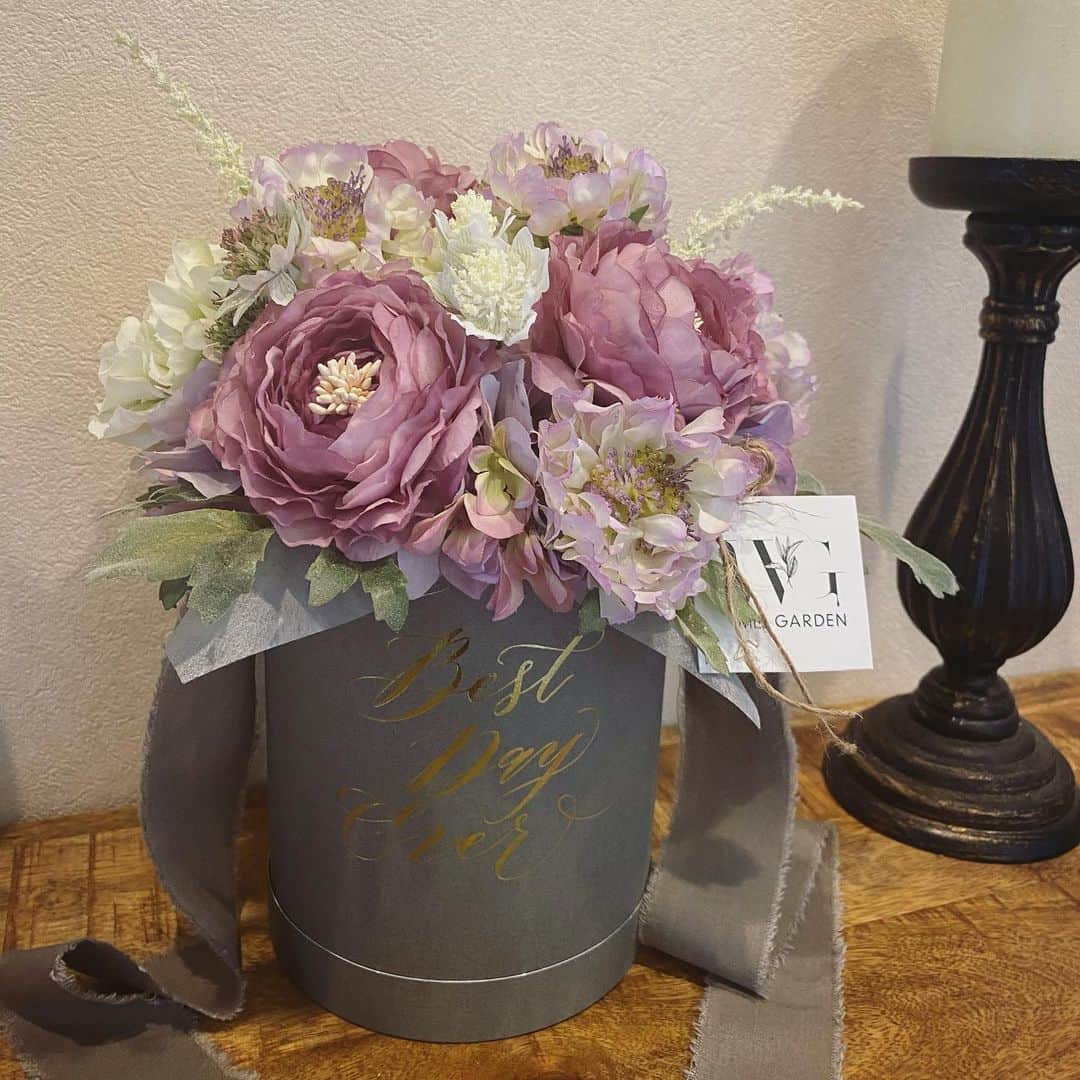 畑野ひろ子さんのインスタグラム写真 - (畑野ひろ子Instagram)「@willgarden_official  アーティフィシャルbox🌸 淡い紫のアレンジメント。  #flowers #arrangement #artificialflower #gift #willgarden #boxarrangement」11月26日 12時54分 - hiroko_hatano_
