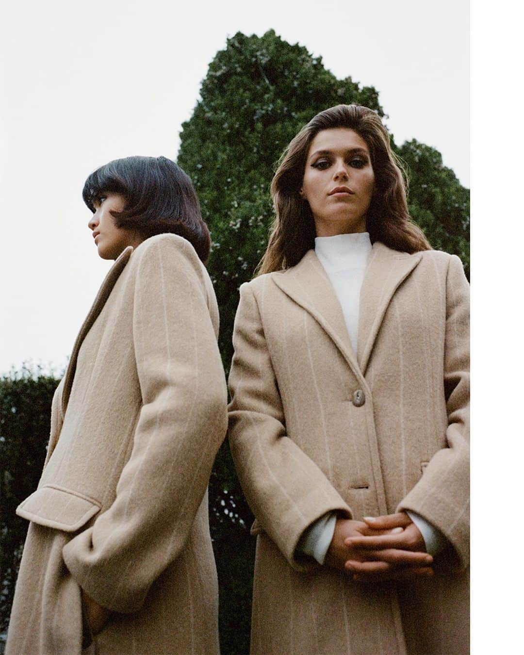 レベッカテイラーのインスタグラム：「Something new for us: tailored outerwear. Introducing the Pinstripe Tailored Coat.」