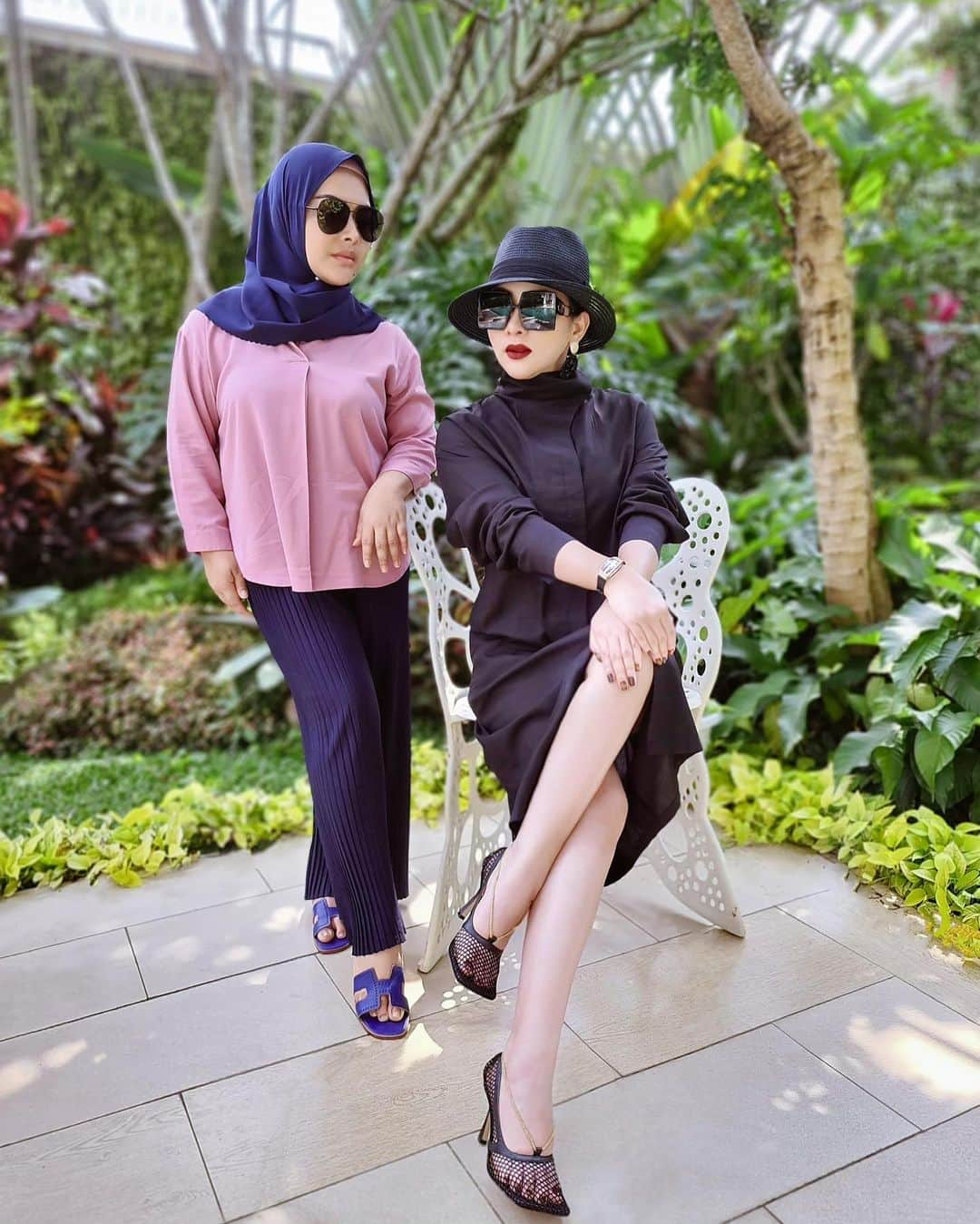 Syahriniさんのインスタグラム写真 - (SyahriniInstagram)「• Spending Some Quality Time With Zaelani’s Family, Before Long Holiday !  @syh55   ______________ 𝓢𝓨𝓡 ______________  #PrincesSyahrini」11月26日 14時24分 - princessyahrini