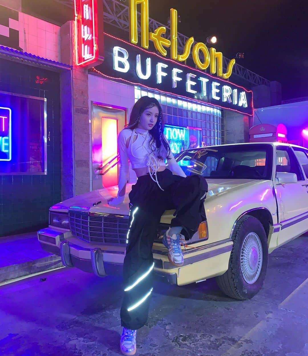 リン・シャオザイのインスタグラム：「🔫💗💎📍」