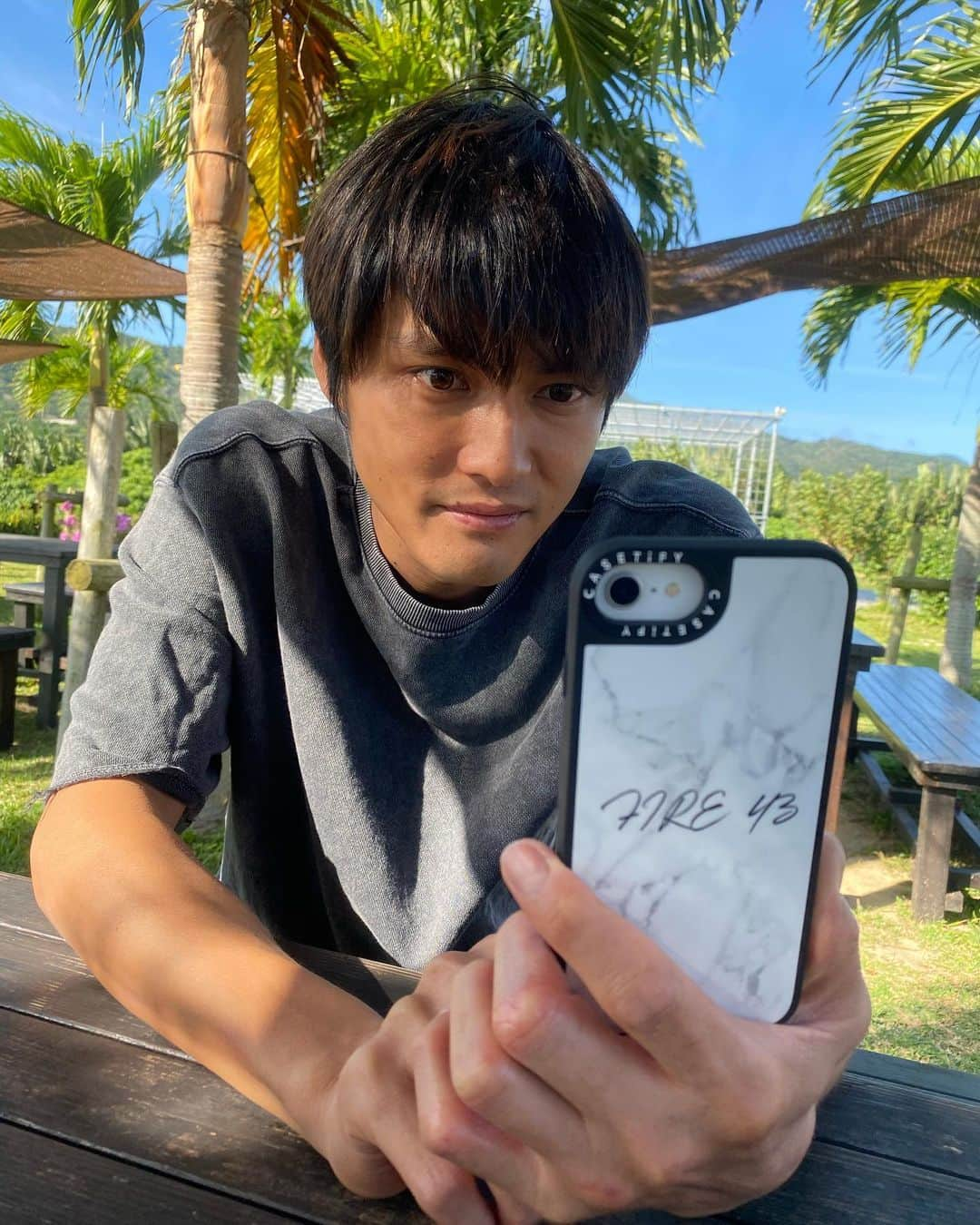 寺島速人さんのインスタグラム写真 - (寺島速人Instagram)「@casetify_jp さんでオーダーしてたカスタムiPhoneケースが届いた〜 好きな文字入れれるオリジナルケース初めてだけど結構嬉しいものだ。 @casetify  #CASETiFY  #StateYourCase」11月26日 15時16分 - hayato_terashima