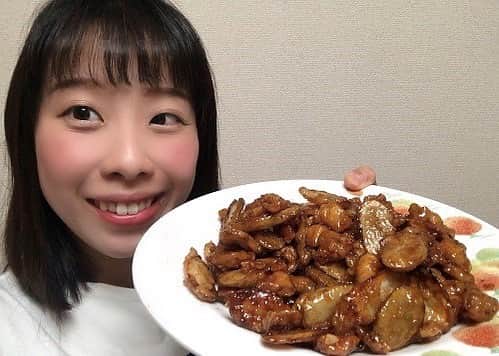 女子アナ47のインスタグラム：「こんにちは！山口県出身、山口県在住のフリーアナウンサー、池田モトです。 みなさんは子供の頃好きだった給食メニューはありますか？ 今回は山口県で大人気のご当地給食メニューで、山口県民のソウルフードといっても過言ではない「チキンチキンごぼう」をご紹介します。作り方もとっても簡単でおかずにもおつまみにもぴったりなんです♪  詳しくはプロフィール欄にあるURLから47発信プロジェクトを見てくださいね。  #チキンチキンごぼう #ご当地給食メニュー  #美東ごぼう #女子アナ47 #女子アナ発信プロジェクト #アナウンサー #フリーアナウンサー #地方創生 #アナウンサー #女子アナ #リポーター #山口県」