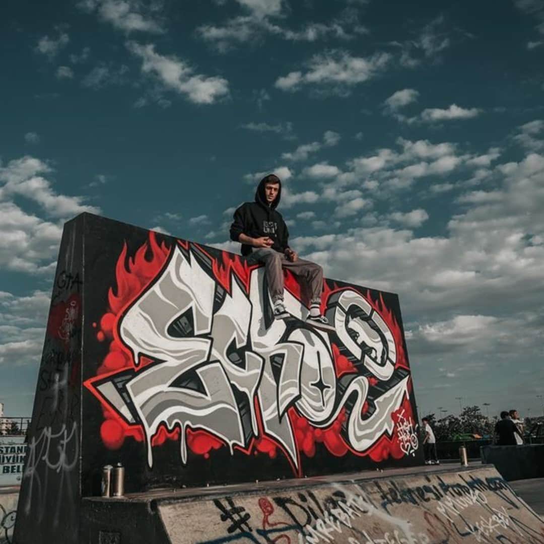 のインスタグラム：「#Repost @highero mural work at Maltepe Skate Park for @unltd_tr」