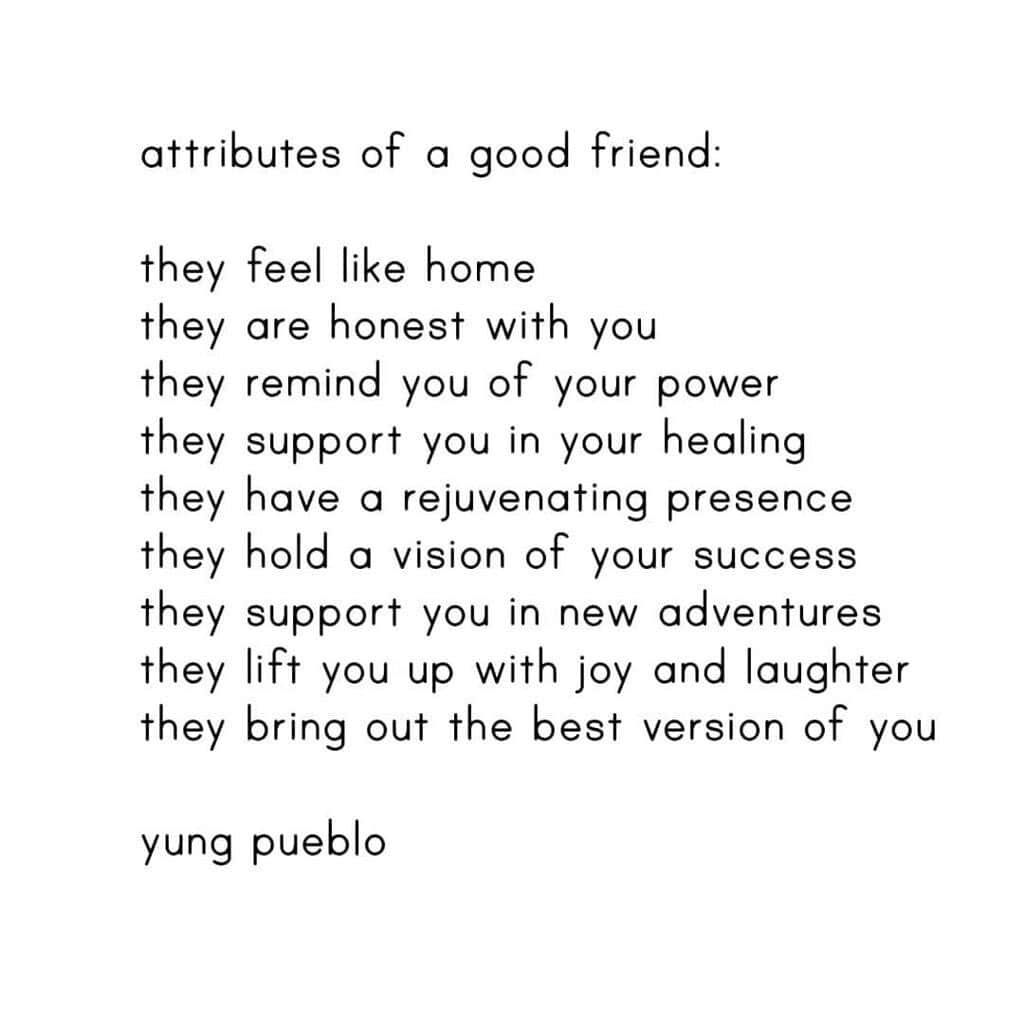 ジェラルド・バトラーのインスタグラム：「Today I am especially thankful for good friends like you. I know this year looks different but we can still celebrate knowing things are only going to get better from here! We are all working our way heroically through the hard times. ❤️ I hope your day is still filled with copious amounts of mashed potatoes and most of all, lots of love. #GratitudeIsTheAttitude」