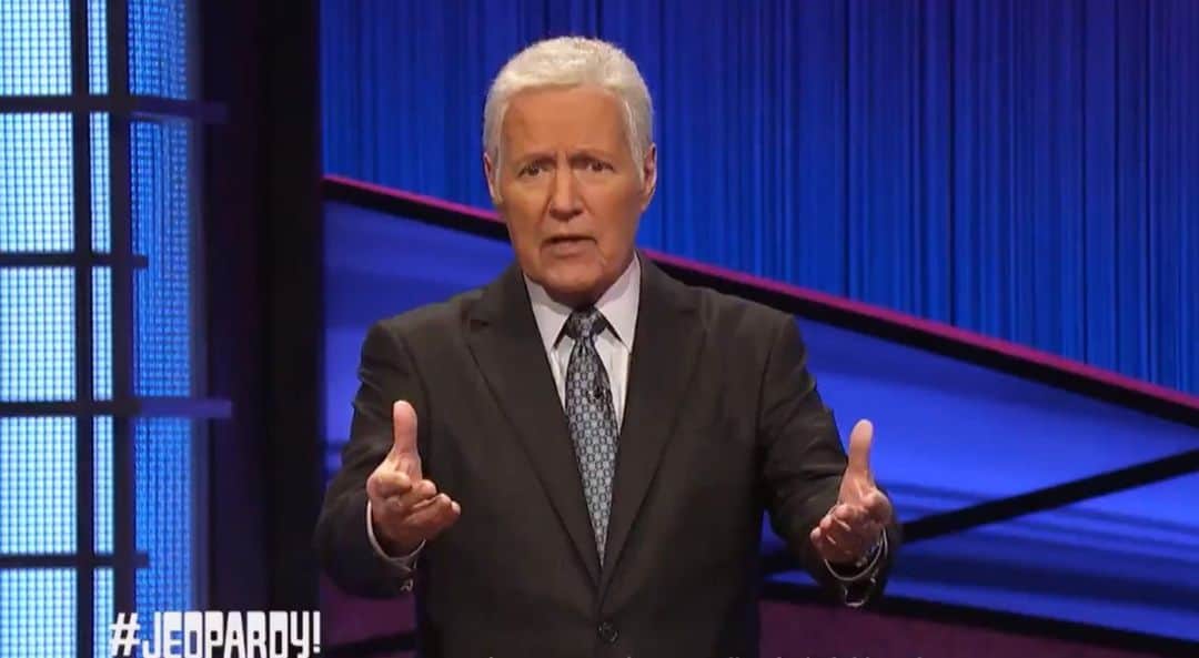 Good Morning Americaさんのインスタグラム写真 - (Good Morning AmericaInstagram)「Alex Trebek is with us in spirit this Thanksgiving and despite the difficult year 2020 has proven for so many, the late #Jeopardy host offered a posthumous video message with a warm reminder that "there are many reasons to be thankful." LINK IN BIO. 💜」11月27日 2時10分 - goodmorningamerica