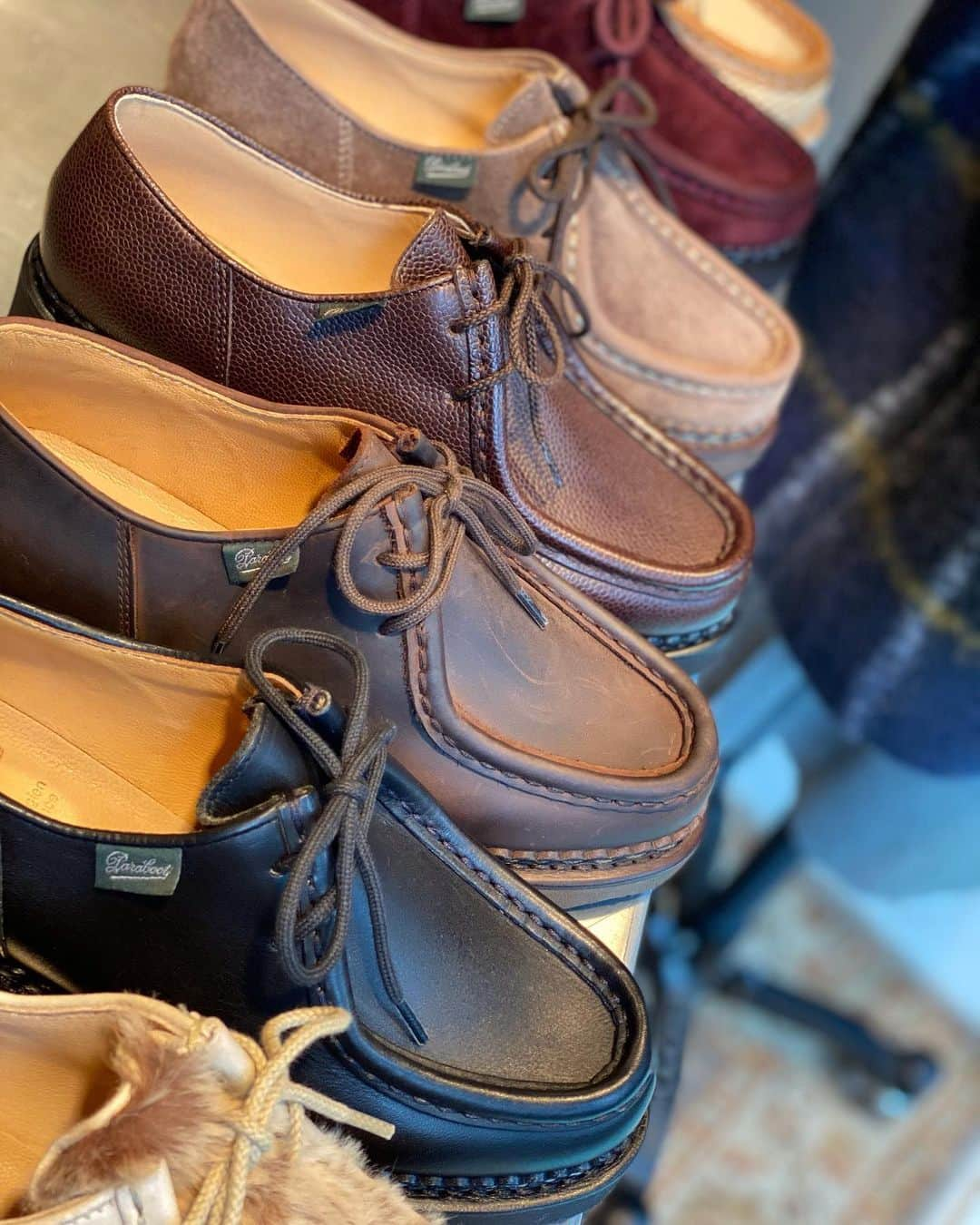 ビームスボーイ原宿さんのインスタグラム写真 - (ビームスボーイ原宿Instagram)「. 『Paraboot TRUNK SHOW』 11.20(FRI)〜11.29(SUN) . . －－－－－－－－－－－－－－－－－－－－－－－ いつもご覧頂き誠にありがとうございます。 イベント詳細は、ブログやIGTVよりご覧下さい。 通信販売も承っておりますので、 お気軽にお問い合わせ下さいませ。  ビームス ボーイ 原宿 －－－－－－－－－－－－－－－－－－－－－－－ . Information:03-5770-5550  #beams #beamsboy #ビームス #ビームスボーイ #tokyo #harajuku #ビームスボーイ原宿 #beamsboyharajuku #paraboot」11月26日 17時46分 - beams_boy_official