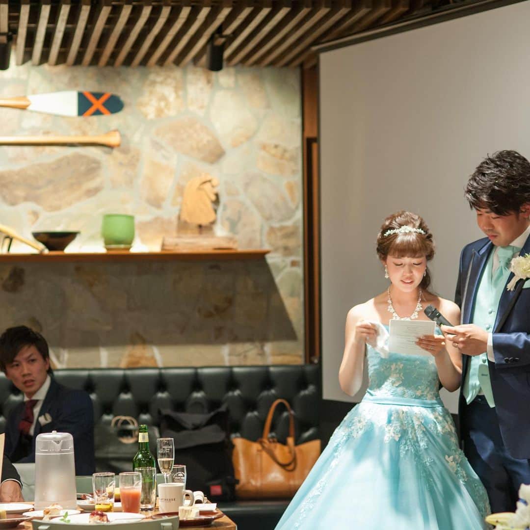 和婚スタイルさんのインスタグラム写真 - (和婚スタイルInstagram)「.  会食での風景💫 大切な人達に囲まれて過ごす和やかな時間は、忘れられないものになりますね❣️  和装だけでなく洋装も楽しめます♪  .  @wakonstyle  #和婚スタイル  #神社婚 #和婚 #和装 #色打掛  #白無垢 #wakon #綿帽子 #ウェディングフォト #ブライダルフォト #ロケーションフォト #前撮り #和装ヘアスタイル #神前式 #関西花嫁 #関東花嫁 #九州花嫁 #神前式挙式 #結婚式 #ウェディング #2020春婚 #2020夏婚  #2020秋婚 ＃2020冬婚 #日本中のプレ花嫁さんと繋がりたい #weddingphotography #前撮り #前撮りキャンペーン #会食 #お食事会 #会食プラン」11月26日 19時28分 - wakonstyle