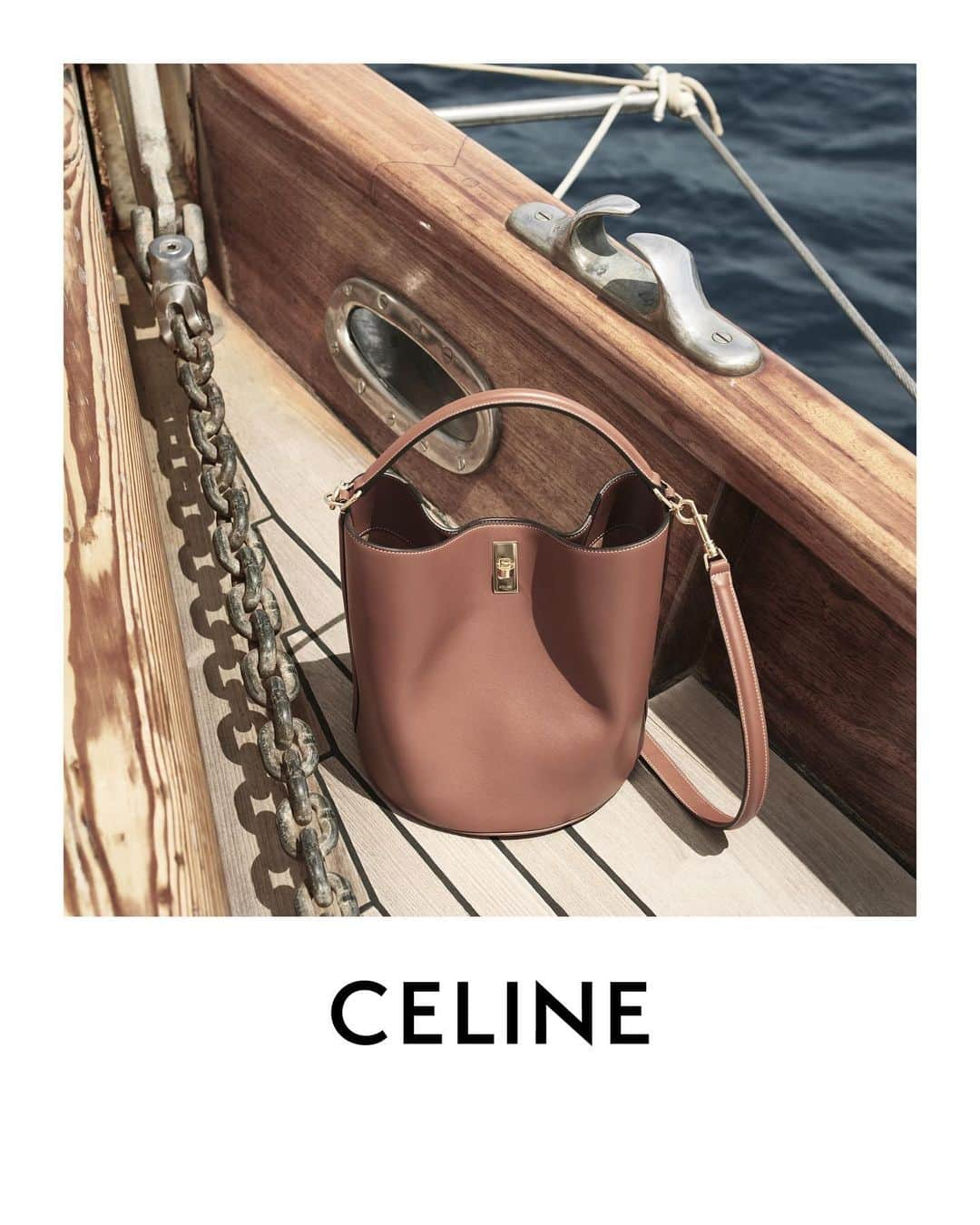 Celineさんのインスタグラム写真 - (CelineInstagram)「CELINE SPRING 21 THE NEW CELINE BAG BUCKET 16 IN VEGETAL TAN LEATHER   COLLECTION AVAILABLE IN STORE AND AT CELINE.COM   RIANNE PHOTOGRAPHED BY @HEDISLIMANE IN SAINT-TROPEZ IN JUNE 2020  #CELINE16 #CELINEBYHEDISLIMANE」11月26日 19時39分 - celine