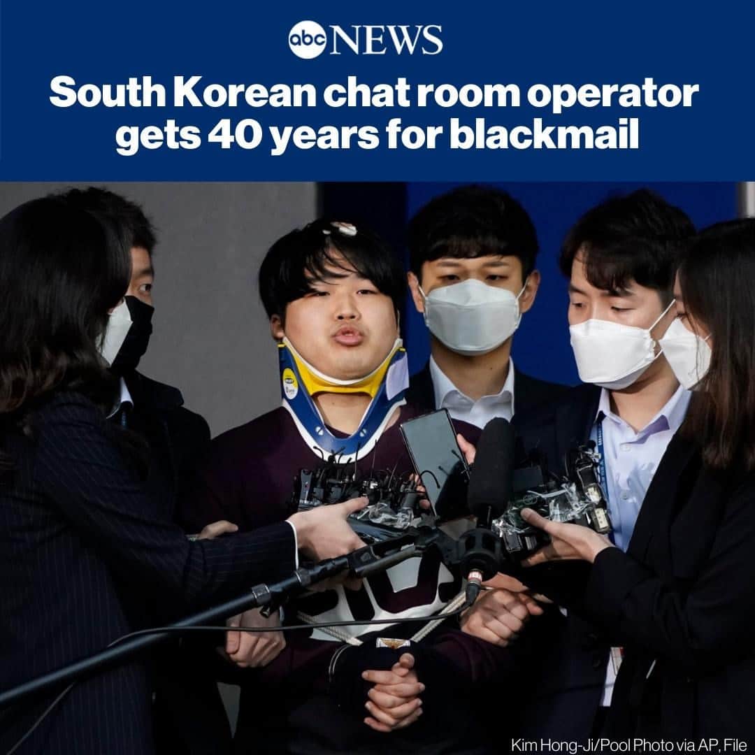 ABC Newsさんのインスタグラム写真 - (ABC NewsInstagram)「The operator of an online chat room in South Korea was sentenced Thursday to 40 years in prison for blackmailing dozens of women, including minors, into filming sexually explicit videos and selling them to others. MORE AT LINK IN BIO. #southkorea」11月26日 19時55分 - abcnews