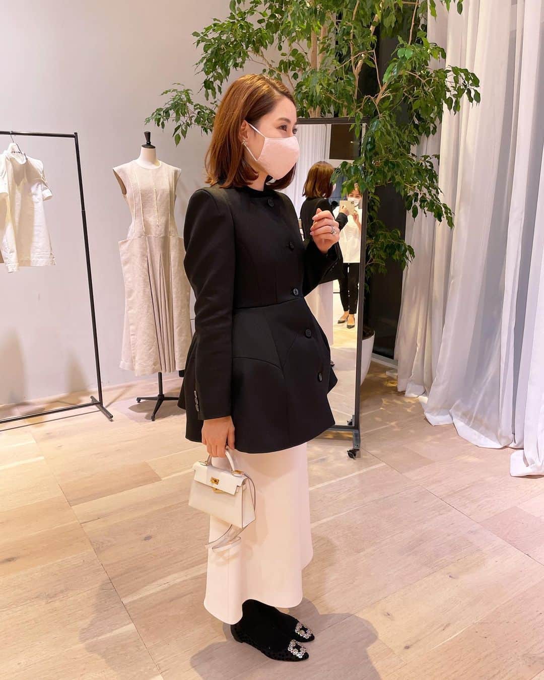 髙田麻紀子のインスタグラム：「❤︎ . @ludlow_official 展示会❤️ . 今回も素敵すぎて沢山頼んじゃいましたっ🥰✨ . #instagram #instagood #instalike #fashion #ootd #outfit  #cordinate」