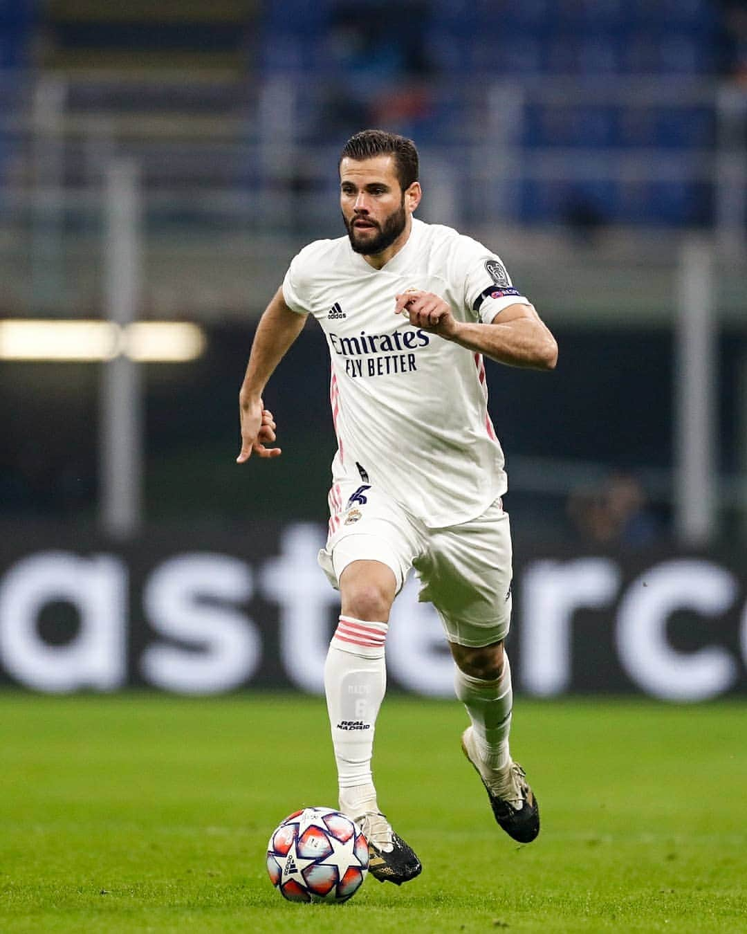 レアル・マドリードさんのインスタグラム写真 - (レアル・マドリードInstagram)「📸🌌 A brilliant @ChampionsLeague night at the San Siro! ✨⚽ ¡Otra noche fantástica de Champions! #RMUCL • #HalaMadrid」11月26日 20時12分 - realmadrid