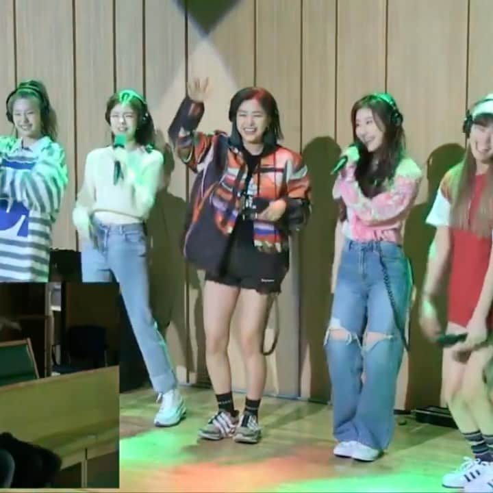 チェリョンのインスタグラム：「rank itzy's title tracks in order based on your preference✨ ㅤ btw their live vocals tho🎤💯」