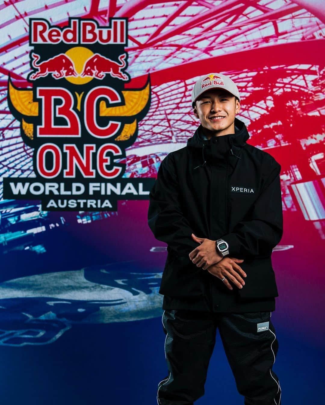 半井重幸さんのインスタグラム写真 - (半井重幸Instagram)「See you all in this weekend @redbullbcone World Final 2020 in 🇦🇹👊🏽🌍 . 📸by @littleshao  . 今週末！🔥🔥🔥 . #redbull #redbullbcone  #redbullbconeworldfinal2020 #austria #sulzburg  . #g_shock #redbull #Xperia」11月26日 21時14分 - bboyshigekix