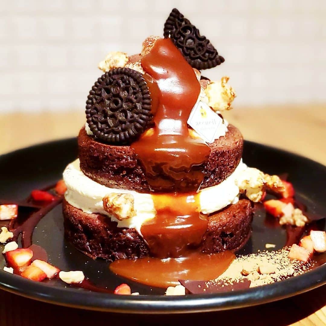 ミスター黒猫（黒猫仙人）のグルメインスタ