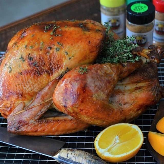 Flavorgod Seasoningsさんのインスタグラム写真 - (Flavorgod SeasoningsInstagram)「Roasted Turkey Since it is Thanksgiving! *You will achieve a juicy and tender turkey with a crispy skin. - #flavorgod seasoning is mixed with softened, unsalted butter and is spread under the turkey skin. - Shop Now!! Click the link in my bio @flavorgod ✅www.flavorgod.com - Ingredients: Turkey - 14lb. - 18lb. 🍗1 -Onion ( quartered) 🍗1 -Orange (quartered and peel on, organic) 🍗1 -stick of unsalted butter 🍗2 tbs - #flavorgod seasoning 🍗Sea salt- for outside skin - Directions: 1.Defrost turkey. 2.Brine turkey. (Brine recipe reposted soon). 3.DRY THE OUTSIDE OF SKIN, NOT THE INSIDE To get deliciously crispy browned skin on your turkey you need to dry the outside of it thoroughly. Once your turkey comes out of the brine, give it a quick rinse with water and place it onto your roasting pan. Grab a wad of paper towels and thoroughly pat dry (DRY!!) Lightly salt the outside of the skin. 4. Place 1 whole onion (quartered) and 1 orange (quartered and peel left on) into cavity of turkey. 5. SPREAD BUTTER UNDER THE SKIN. For a great color and overall amazing flavor use butter. Mix softened butter with my #flavorgod seasoning ( this is called compound butter) which is one stick of butter with 2 tbs of flavorgod seasoning. Spread under all parts of the skin. Any leftover compound butter should be rubbed on the outside of turkey. 6.Truss the turkey. With butcher's twine, tie legs together and tuck wings in to promote even cooking. Place turkey on a rack over a roasting pan.  7. Cover turkey with aluminum foil, loosely. 8. Roast turkey at 325 degrees Fahrenheit for 25 minutes per pound. My turkey was in the oven for 6 hours. It was worth every mintute !! ♨️Use a digital instant read thermometer and ensure that the internal temperature in the thickest part of turkey is 165*F. ♨️Let the turkey rest for a minimum of 30 minutes prior to carving to allow juices to redistribute prior to carving.  Enjoy - Flavor God Seasonings are: ✅ZERO CALORIES PER SERVING ✅MADE FRESH ✅MADE LOCALLY IN US ✅FREE GIFTS AT CHECKOUT ✅GLUTEN FREE ✅#PALEO & #KETO FRIENDLY - #food #foodie #flavorgod #seasonings #glutenfree #mealprep #seasonings #breakfast #lunch #dinner #yummy #delicious #foodporn」11月26日 22時01分 - flavorgod