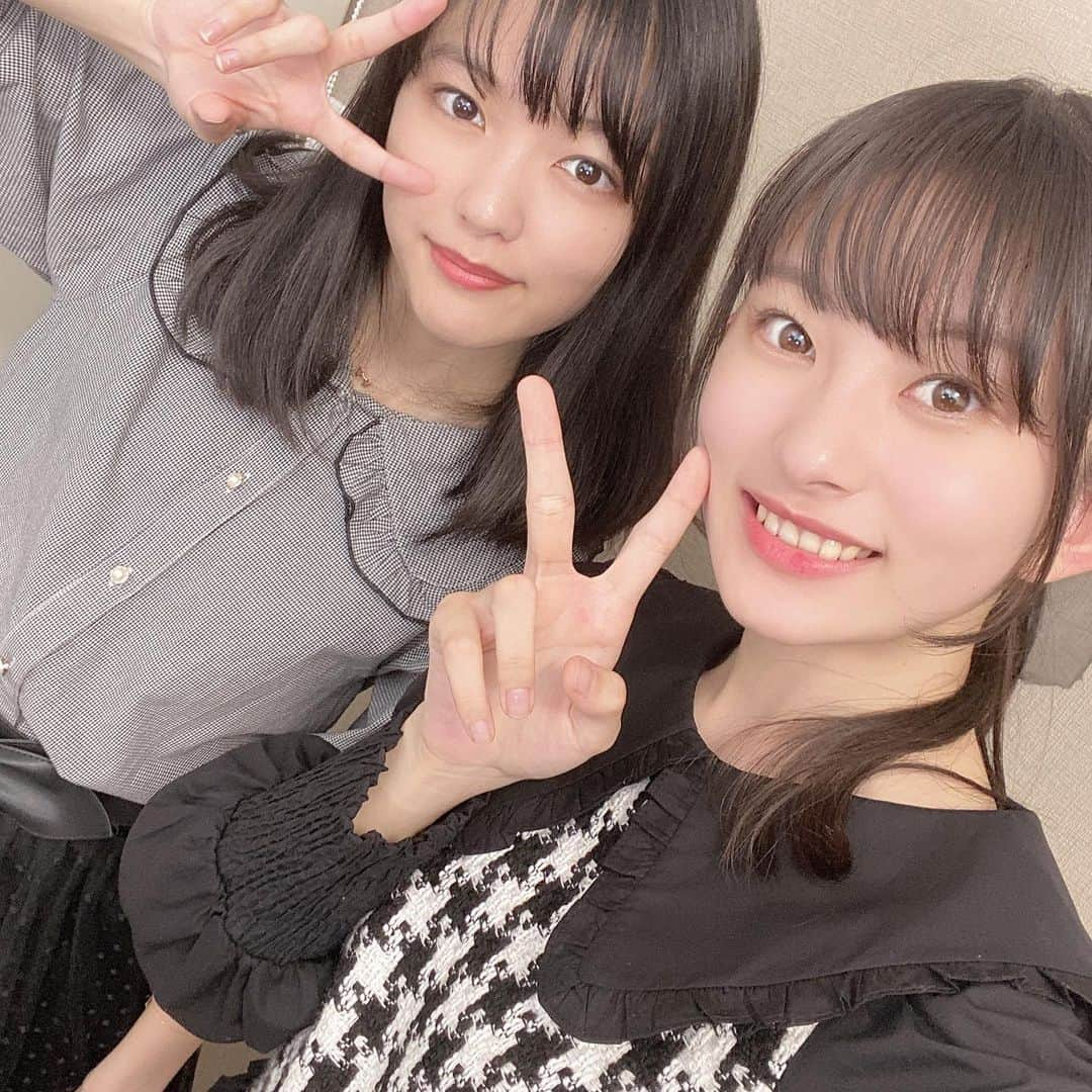 瀬田さくらさんのインスタグラム写真 - (瀬田さくらInstagram)「りこ！！ハタチのお誕生日おめでとう！🥳💗 ライブとか撮影の時、表情や動きのひとつひとつが凄く魅力的で、魅せ方が上手やけんいつも参考にしてます！ 普段も面白い話とかたくさんしてくれて、聞いてるだけで楽しいよ〜！ あと今度の舞台も一緒に頑張ろうね☺️ 理子にとって素敵な1年になりますように✨ . #上田理子 #瀬田さくら #ばってん少女隊 #ばっしょー」11月26日 22時27分 - seta_sakura_official