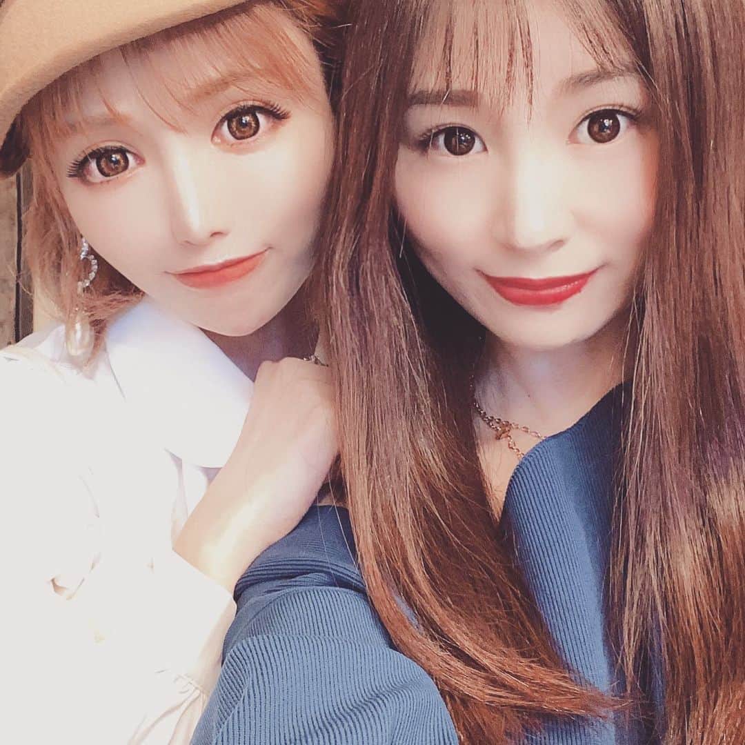 清水彩子のインスタグラム：「皆と久しぶりに会えて嬉しい❤️ サバサバしてて、静香ちゃんの性格好きー❤️  #女子会 #love」