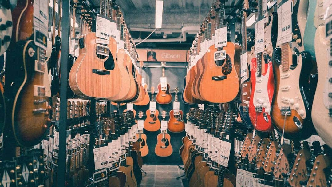 近藤薫さんのインスタグラム写真 - (近藤薫Instagram)「#Martin #Guitar #strings #アコギ #a7c #acousticguitar #acousticmusic #acousticlive #gibson」11月26日 23時09分 - kondo_kaoru