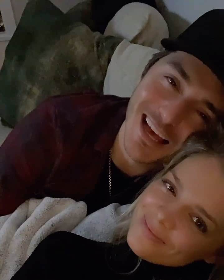 ダニエル・クヌッドソンのインスタグラム：「Thankful for you @alextmarshall ♥️ 🎶🎶 @finmarmusic」