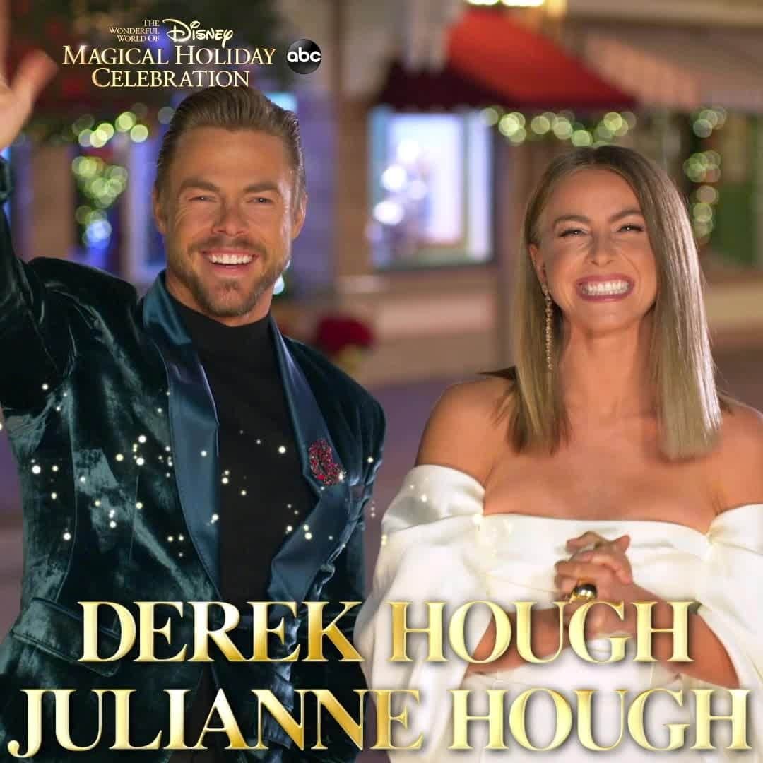 アメリカン・ブロードキャスティング・カンパニーのインスタグラム：「From @waltdisneyworld to your home, we're bringing holiday magic to YOU with the #DisneyHolidayCelebration tonight at 9|8c on ABC!」